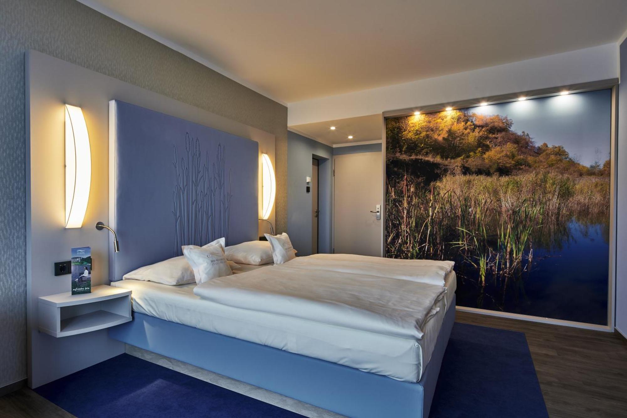 Bio-Seehotel Zeulenroda Ruang foto