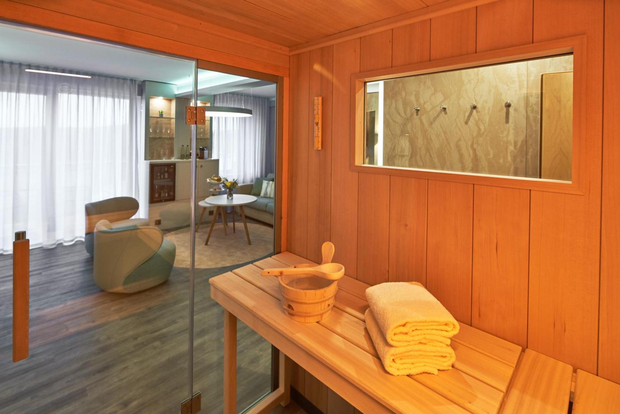Bio-Seehotel Zeulenroda Bagian luar foto